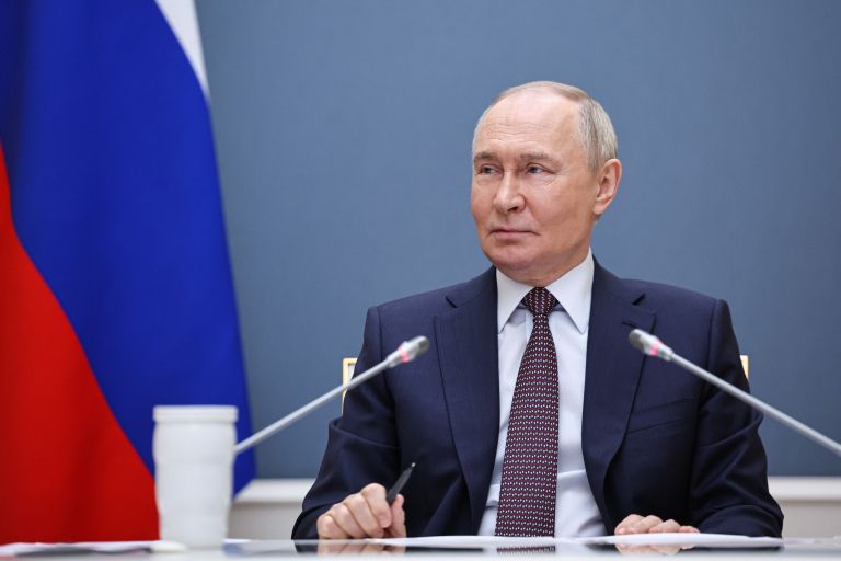 Kremelj: Putina ne bo v Istanbul Kremelj: Putina ne bo v Istanbul